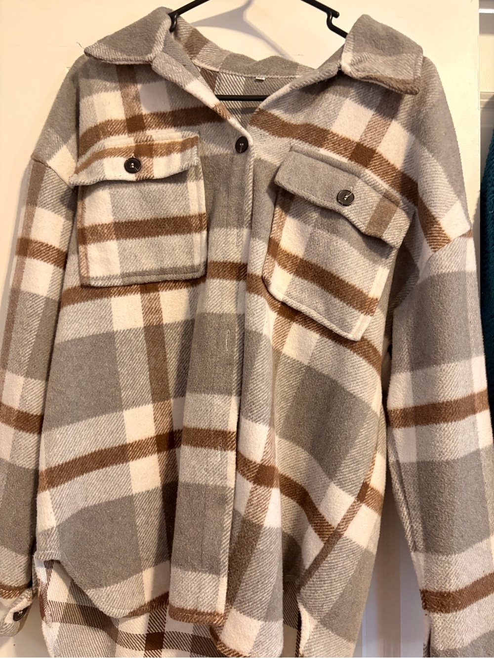 Women's Plaid Utility Shacket Jacket in Taupe, White & Brown